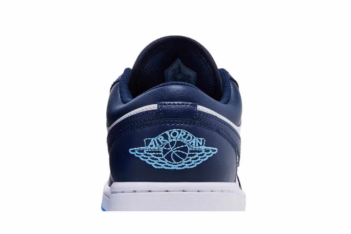 Air Jordan 1 Low Midnight Navy University Blue, view 8