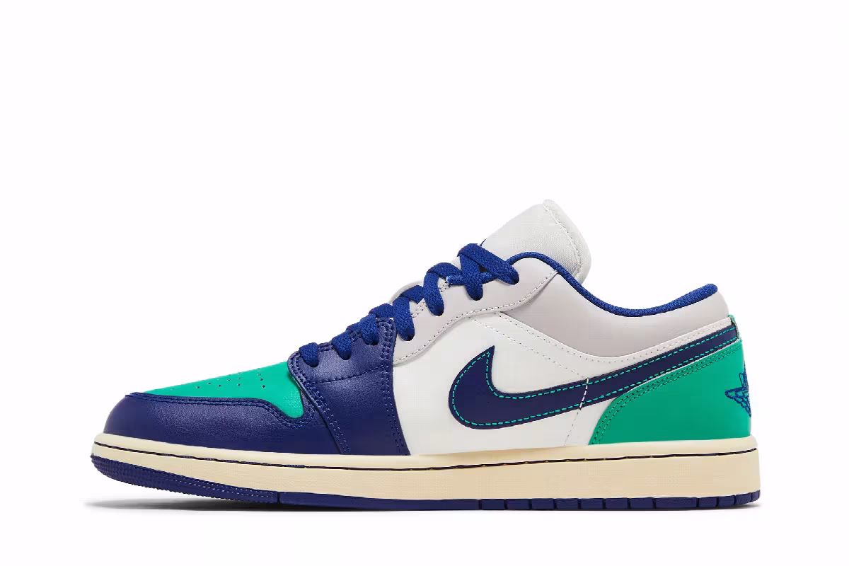 Air Jordan 1 Low Rare Air, view 4