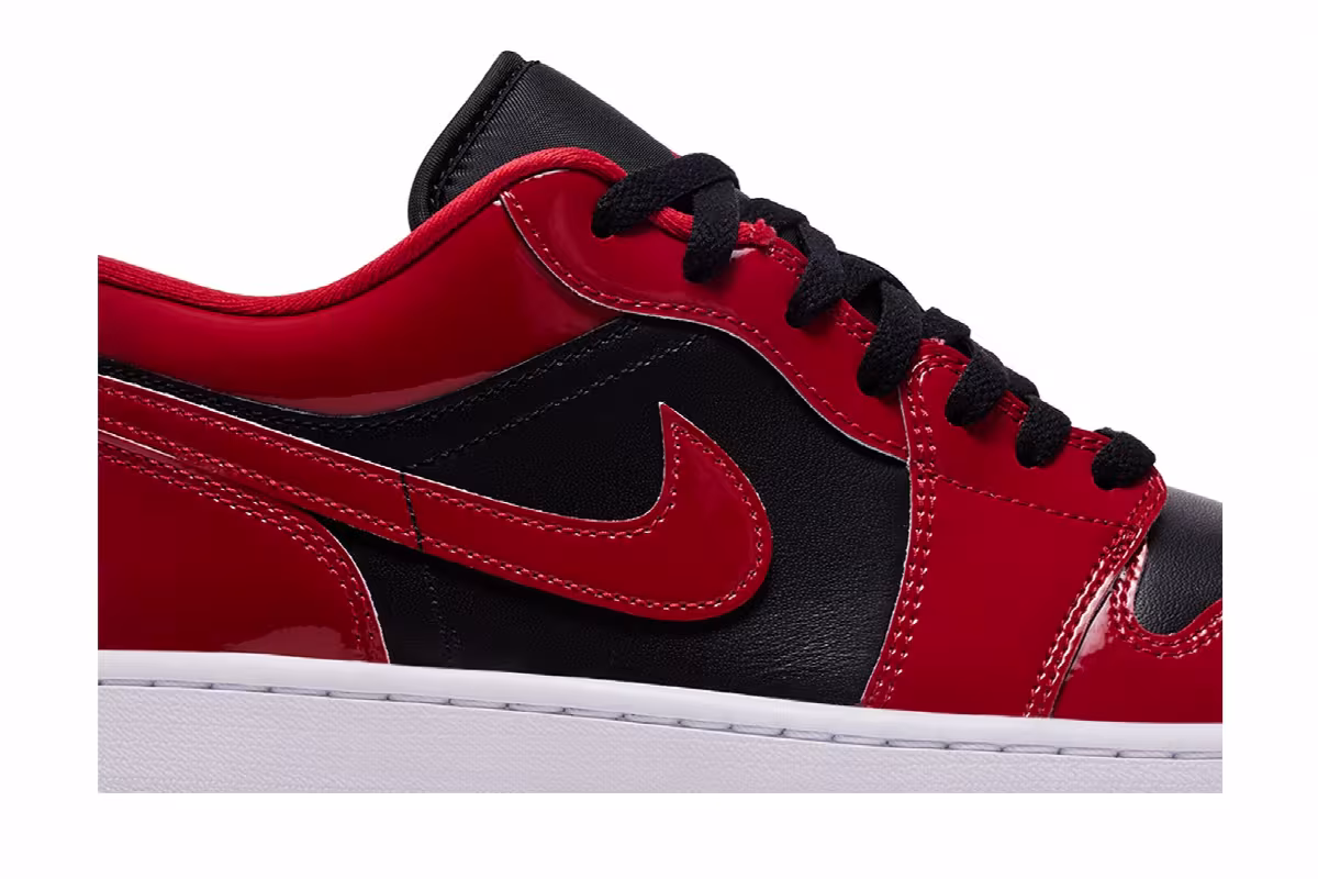 Air Jordan 1 Low Patent Varsity Red Black, view 3