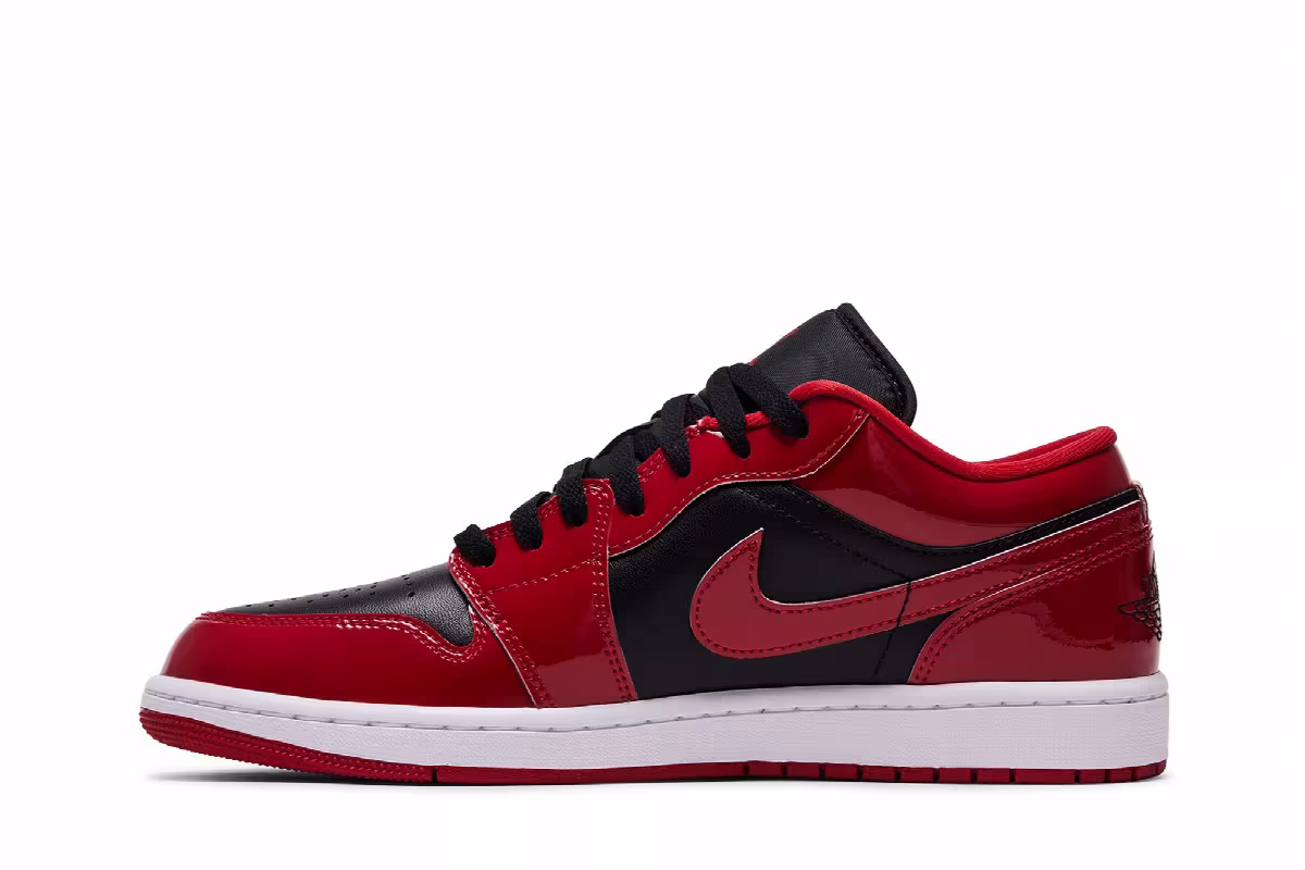 Air Jordan 1 Low Patent Varsity Red Black, view 4