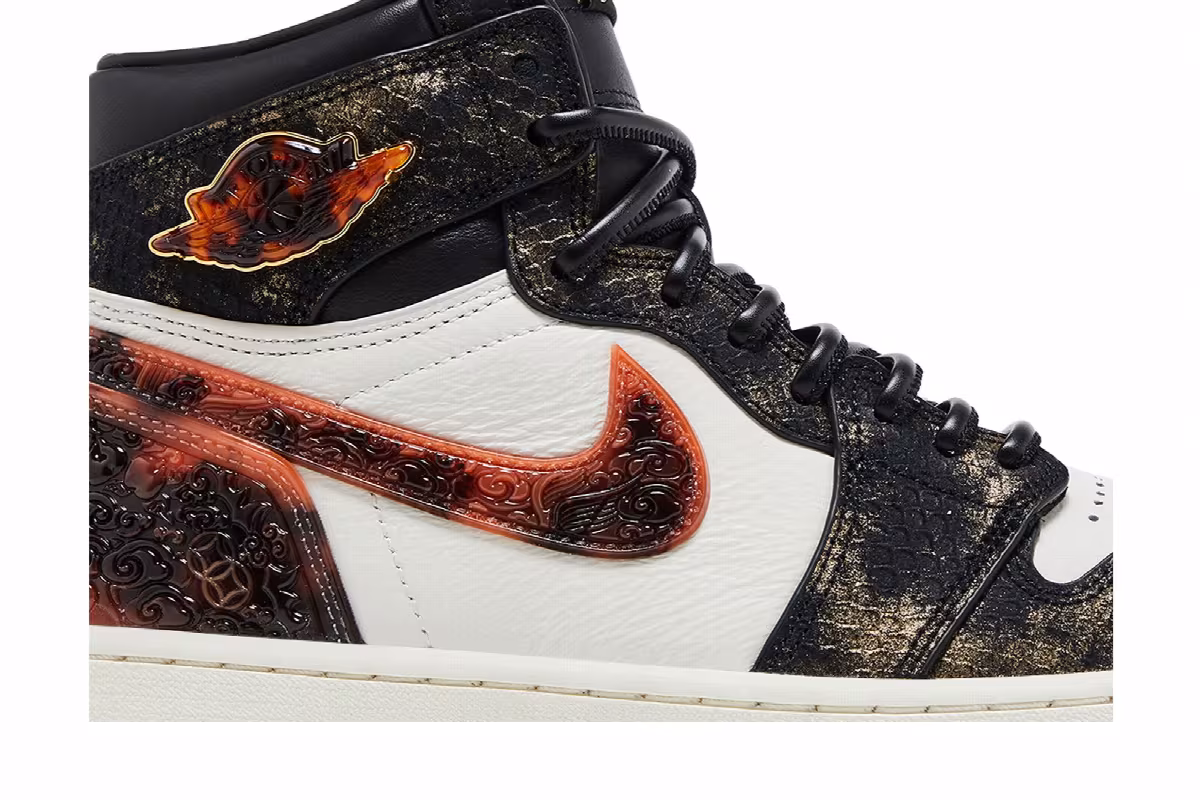 Air Jordan 1 High OG Year of the Snake, view 3