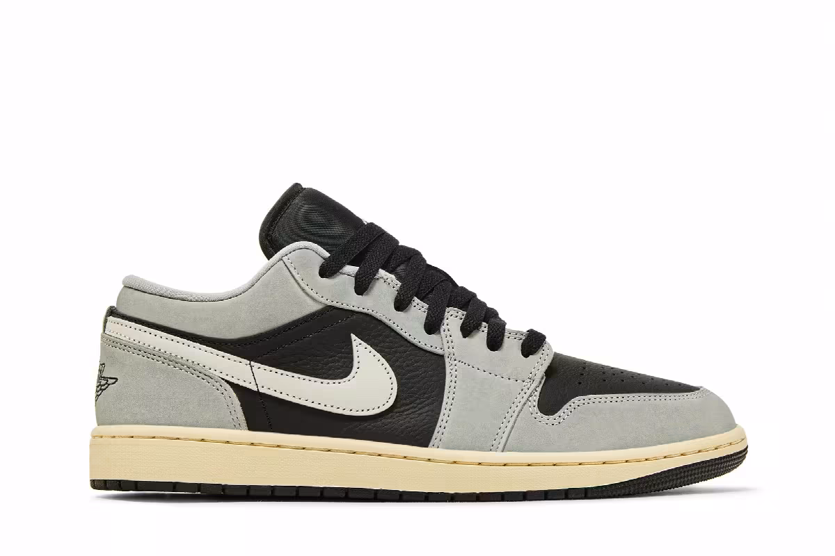 Air Jordan 1 Low Light Smoke Grey, view 2