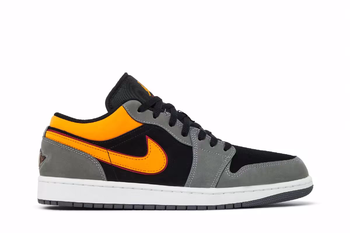 Air Jordan 1 Low SE Vivid Orange, view 2