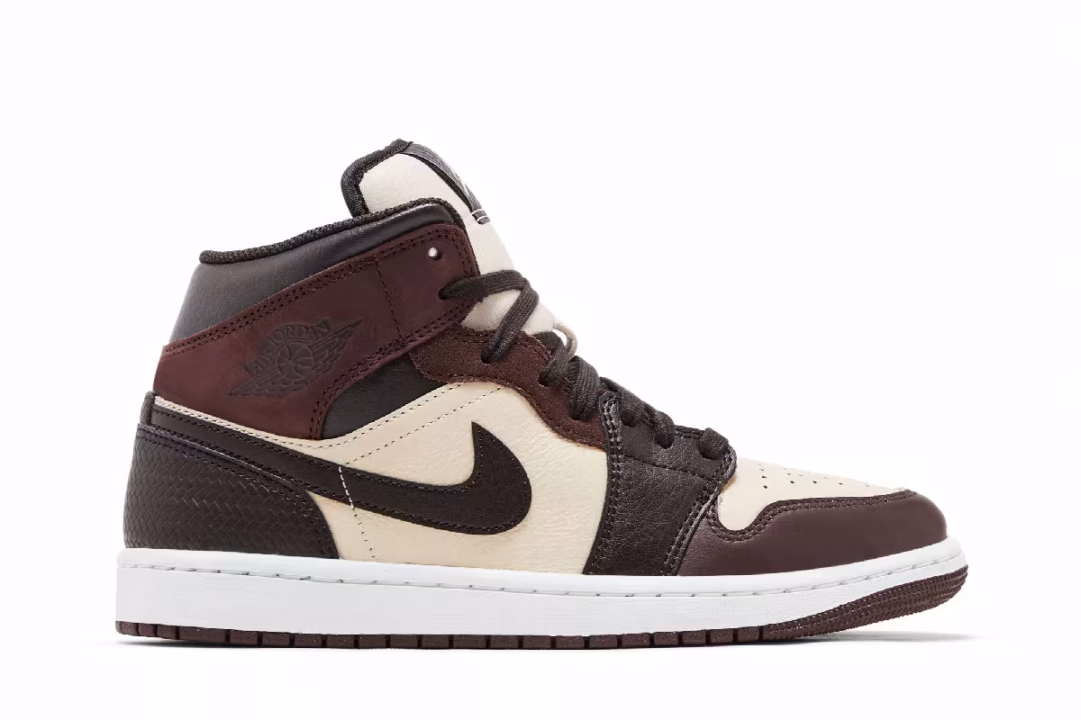 Air Jordan 1 Mid SE Paris YMCA, view 2