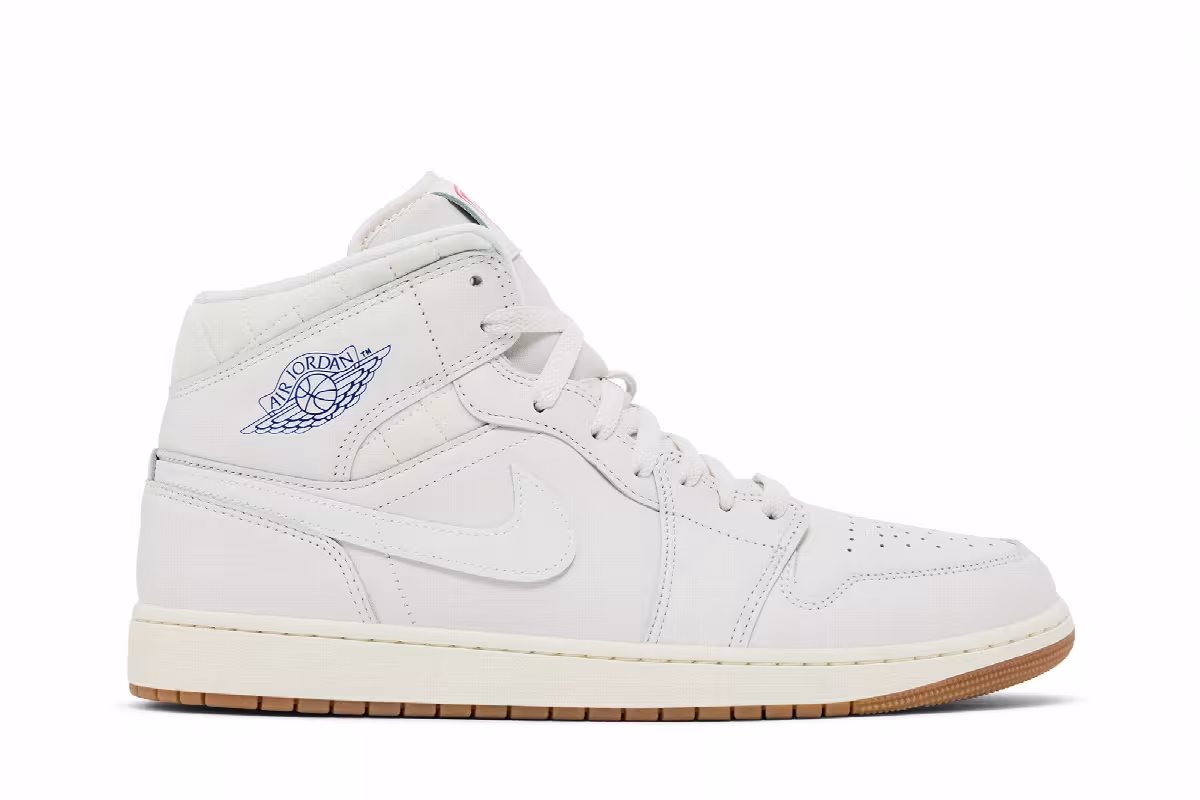 Air Jordan 1 Mid SE Brazil Football, view 2