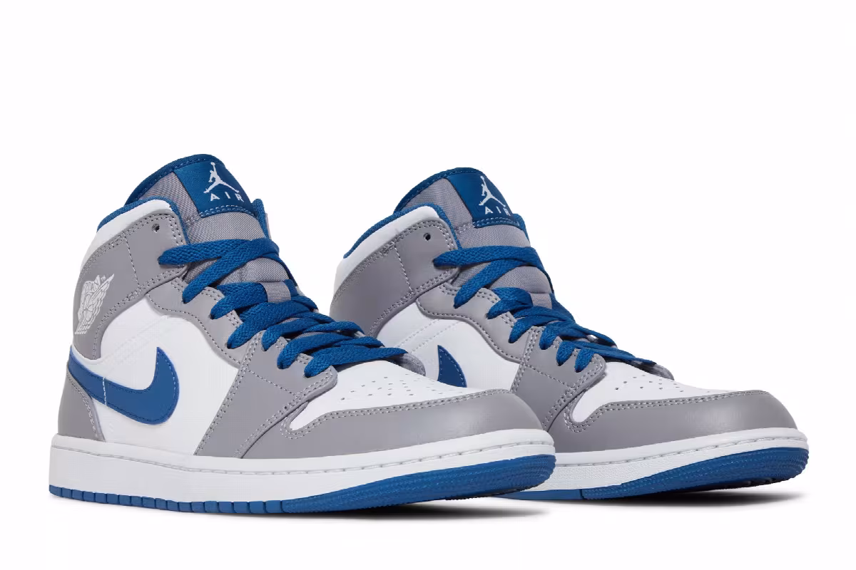 Air Jordan 1 Mid Cement True Blue, view 9