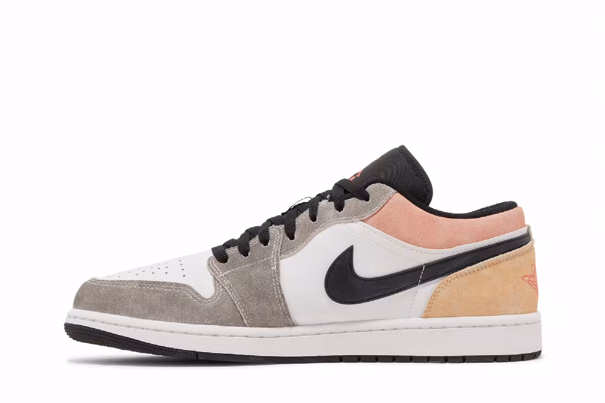 Air Jordan 1 Low SE Flight Club, view 4