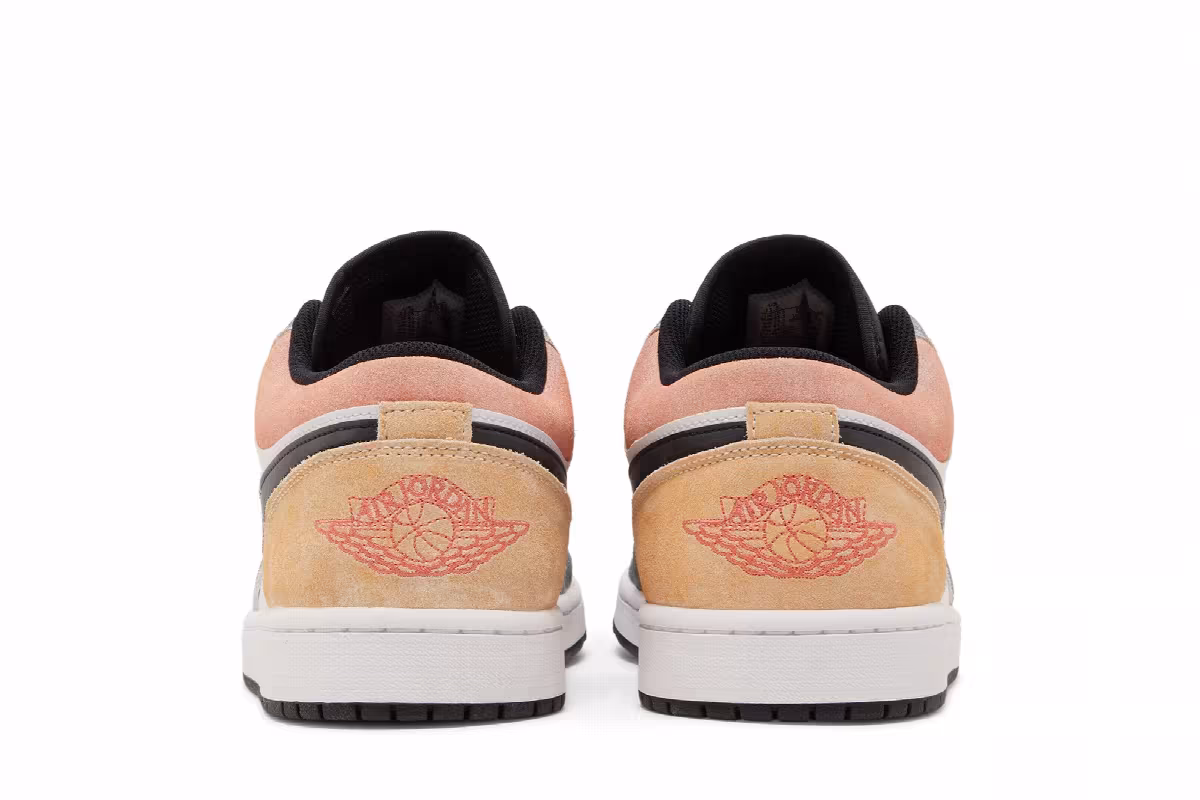 Air Jordan 1 Low SE Flight Club, view 7