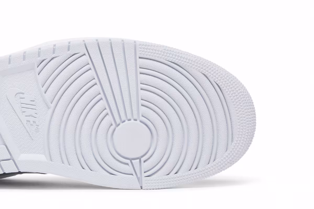 Air Jordan 1 Low SE Tear-Away, view 6
