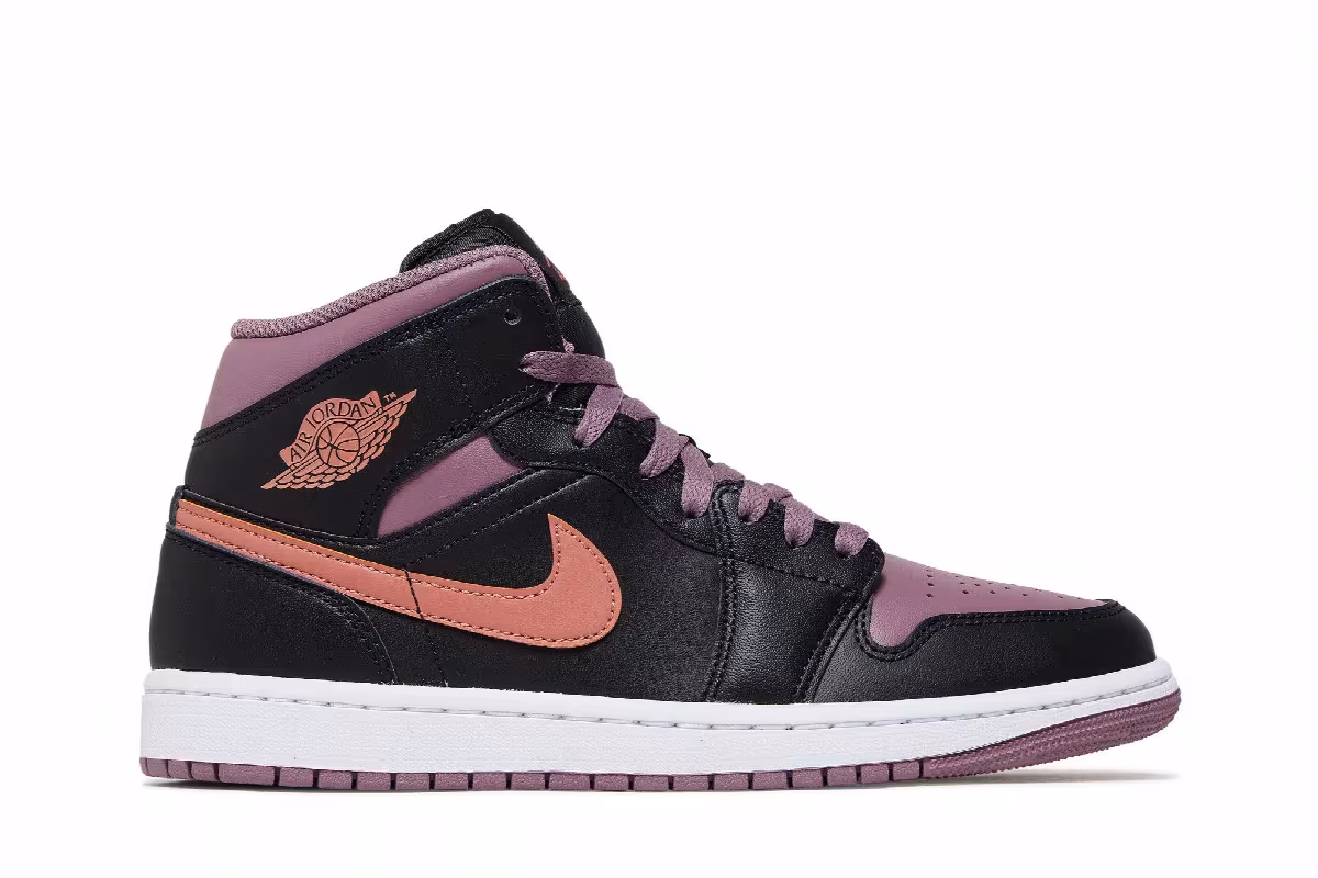 Air Jordan 1 Mid SE Black Sky J Mauve, view 2