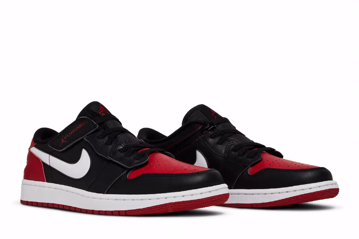 Air Jordan 1 Low FlyEase Alternate Bred Toe, view 9