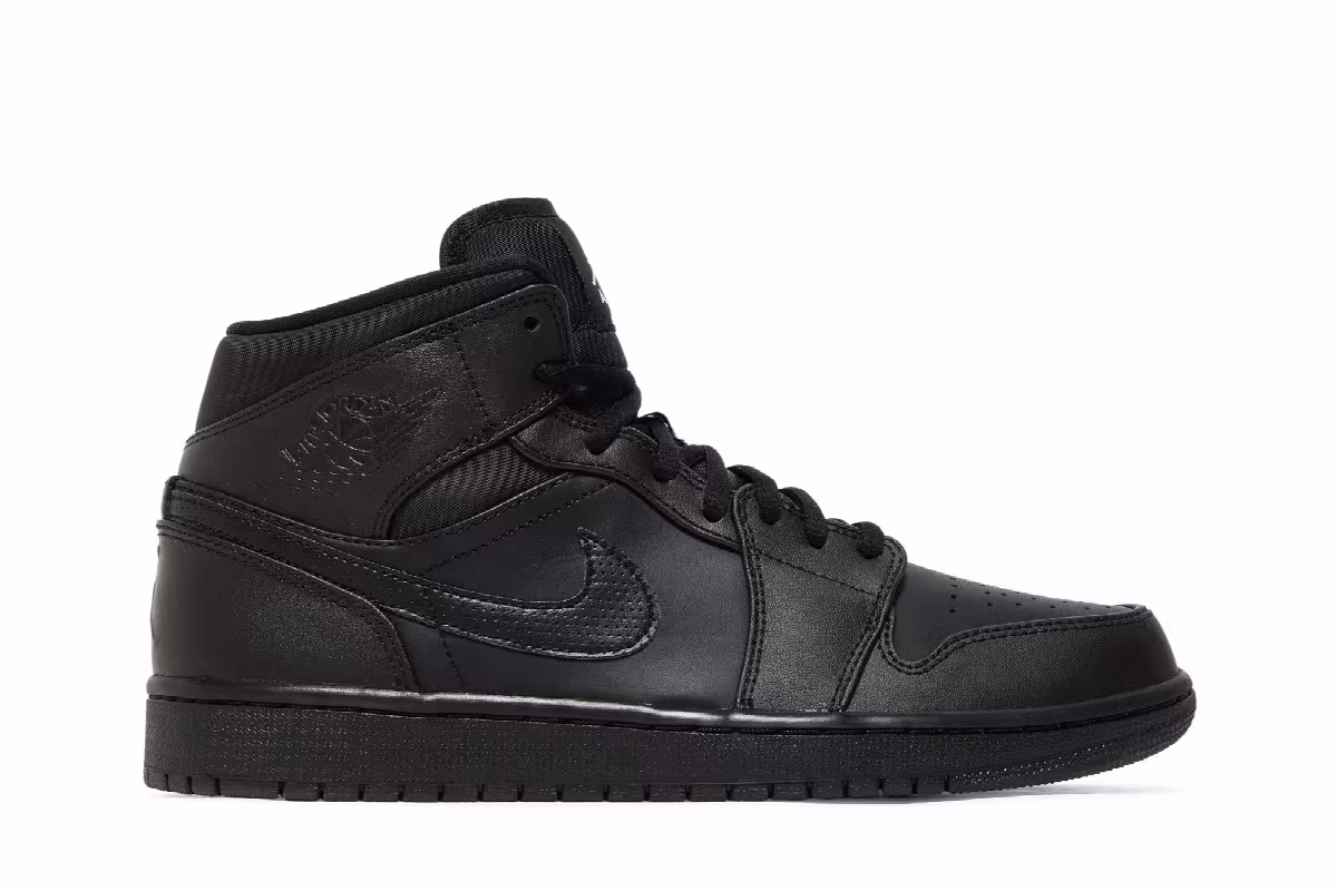 Air Jordan 1 Mid Black White, view 2