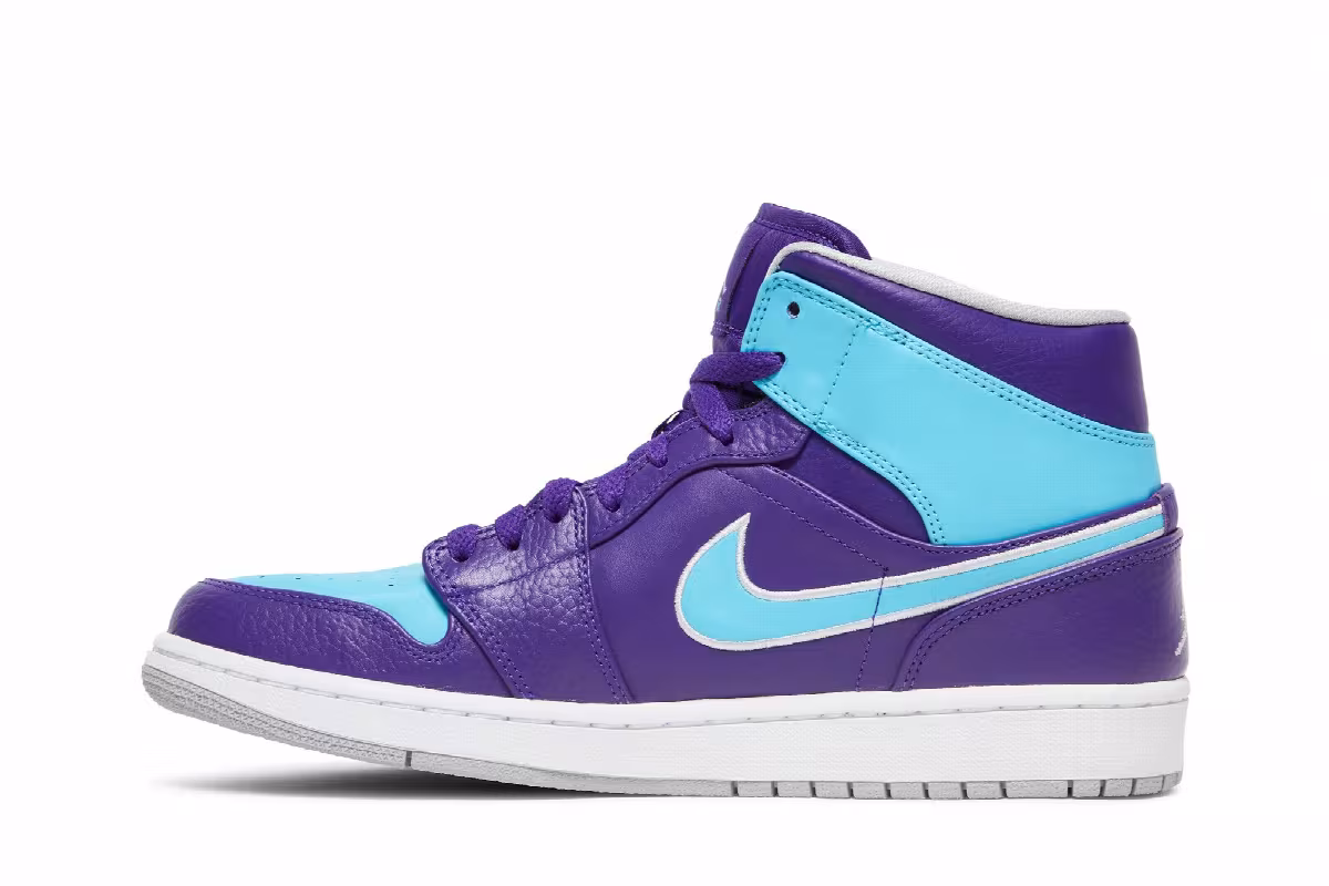 Air Jordan 1 Mid Hornet, view 4