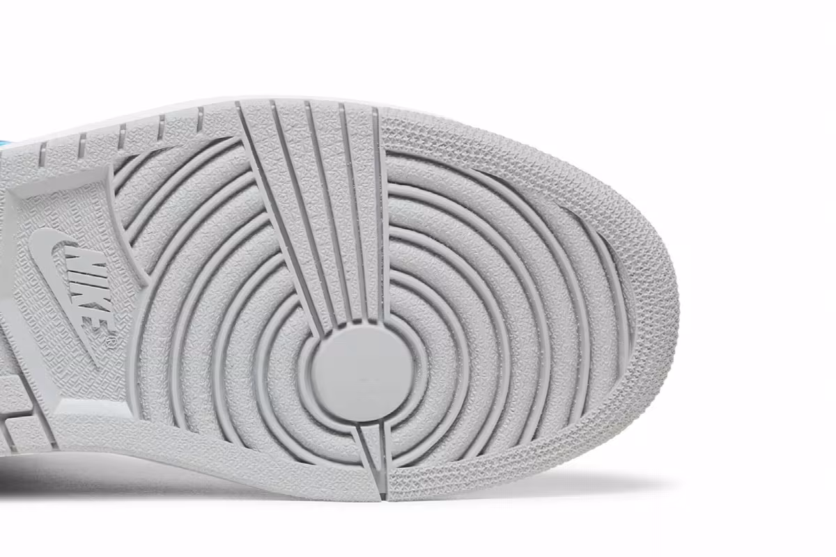 Air Jordan 1 Mid Hornet, view 6