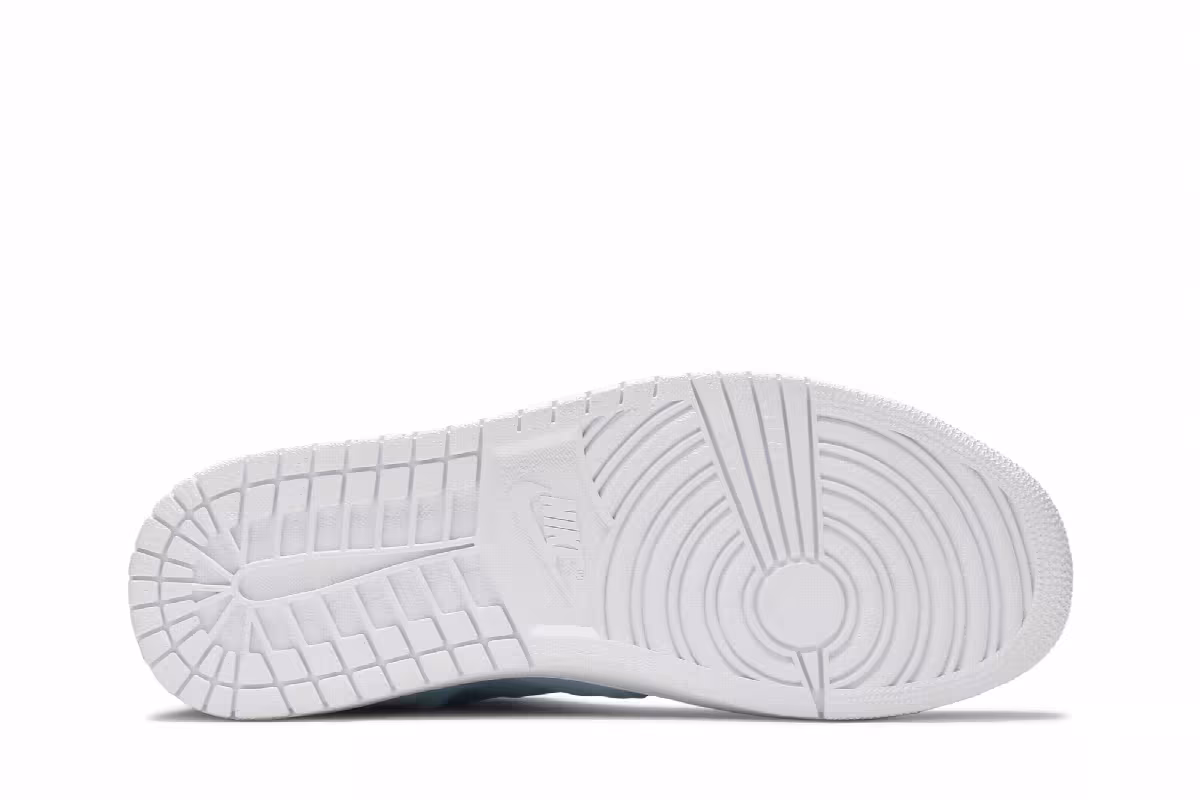 Air Jordan 1 High Deconstructed Easter, view 5
