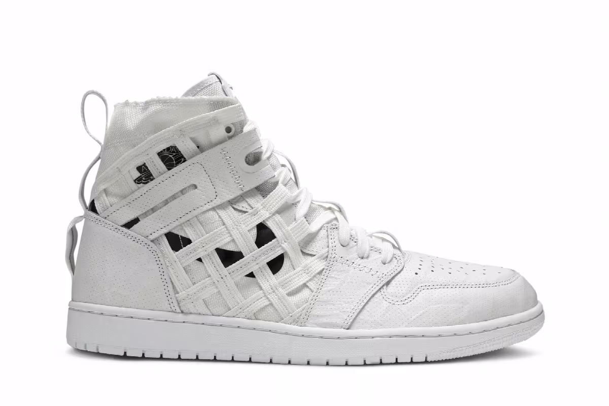 Air Jordan 1 High Cargo Metallic Silver, view 2