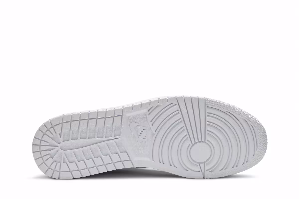 Air Jordan 1 High Cargo Metallic Silver, view 5
