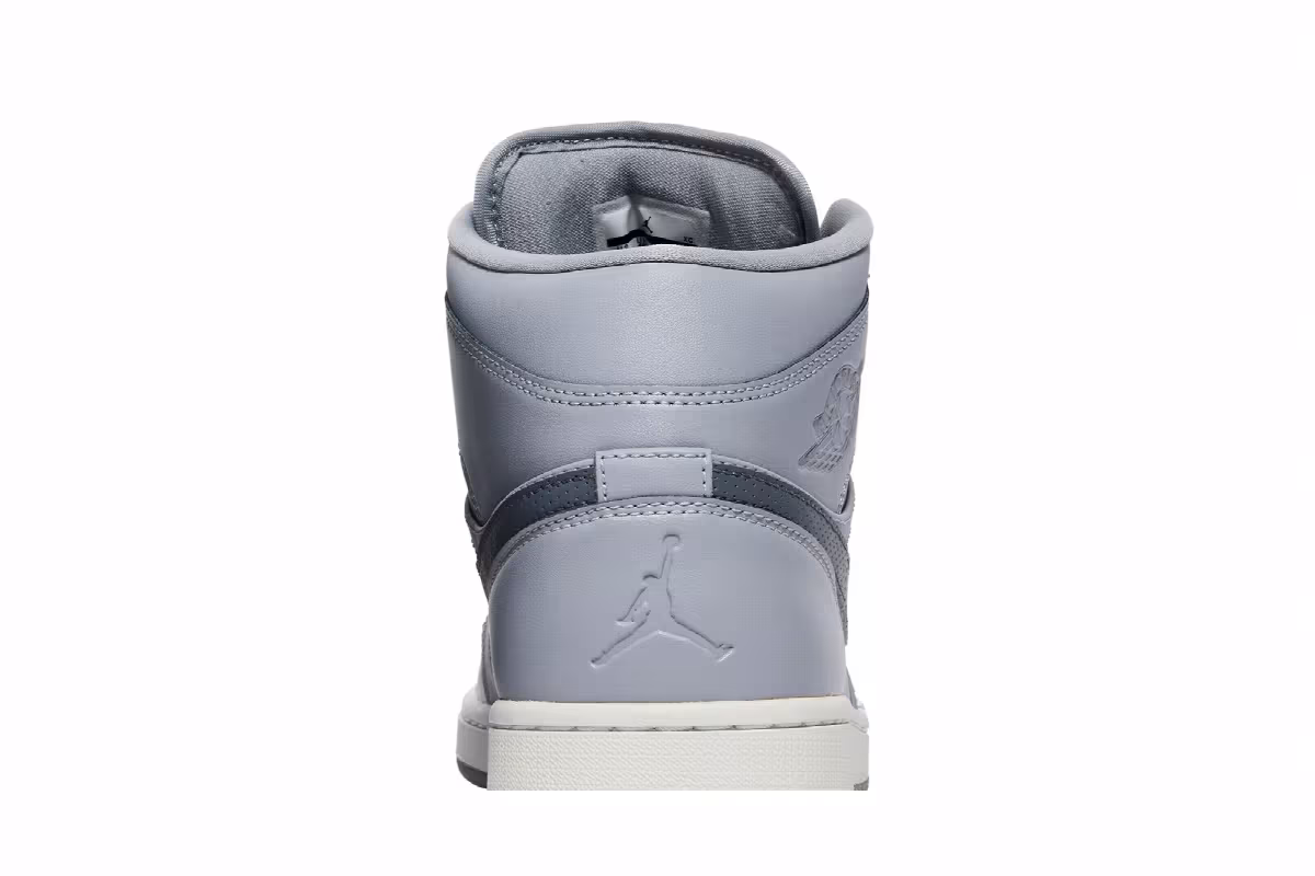 Air Jordan 1 Mid Wolf Grey, view 8