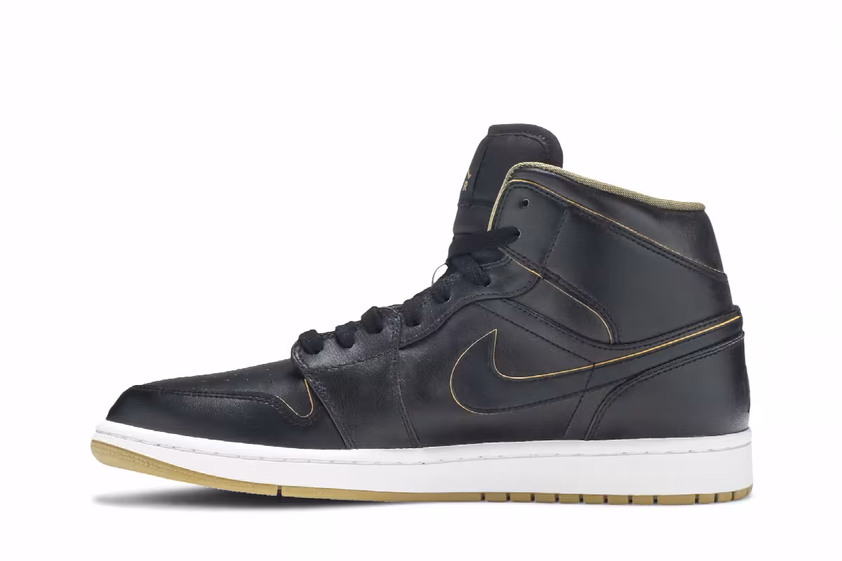 Air Jordan 1 Mid Black Gold, view 4