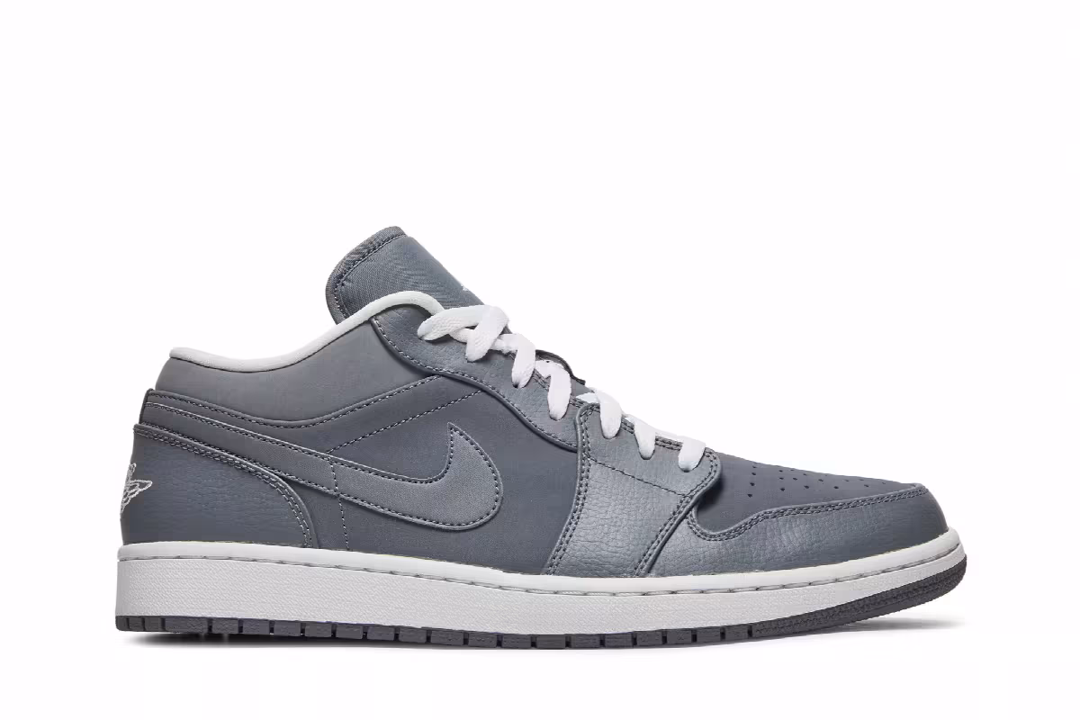 Air Jordan 1 Low Cool Grey, view 2