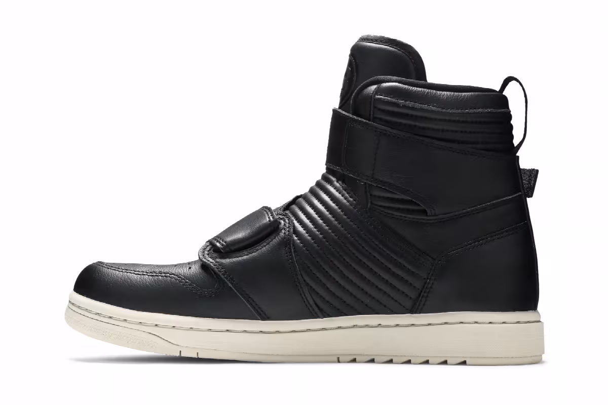 Air Jordan 1 Moto Black Pink, view 4