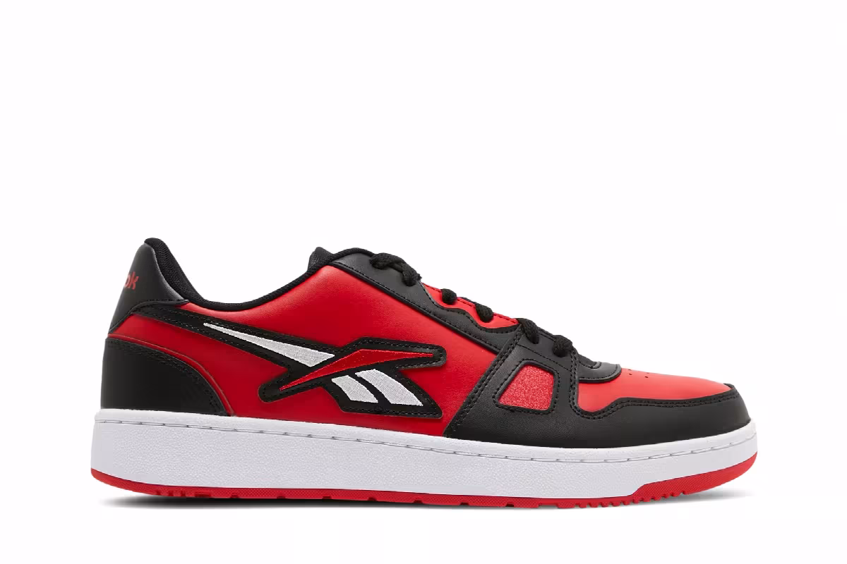 Reebok Resonator Low Black Vector Red, view 2