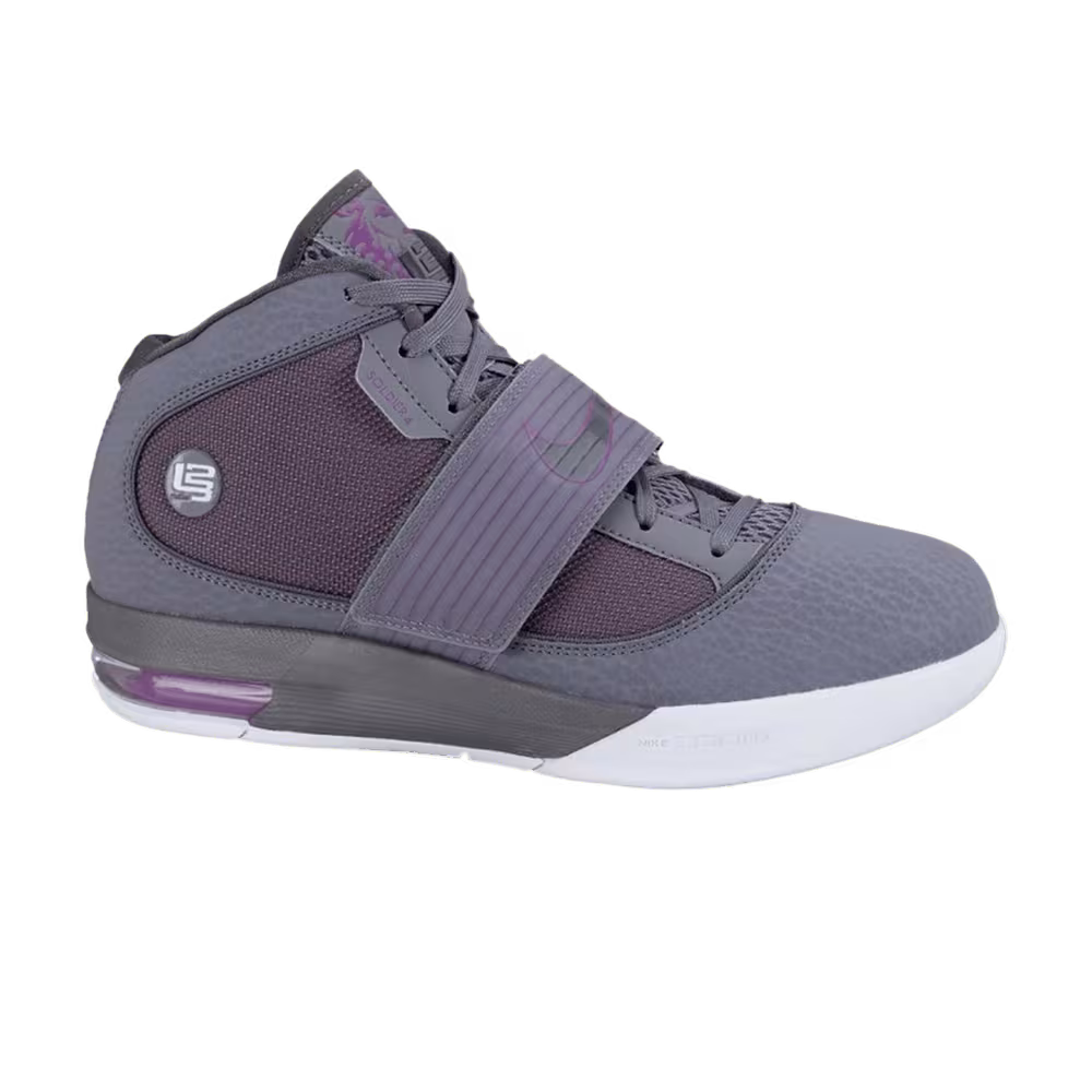 Nike Zoom Soldier 4