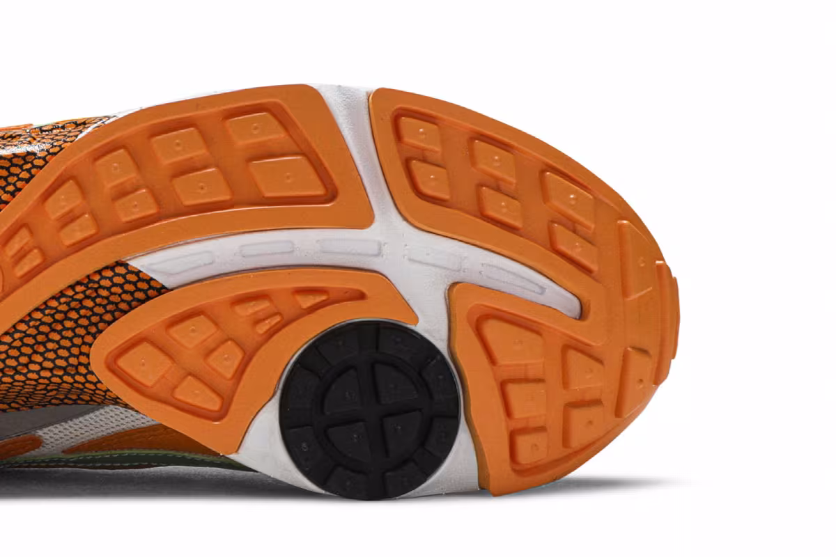 Nike Air Ghost Racer Orange Peel, view 6