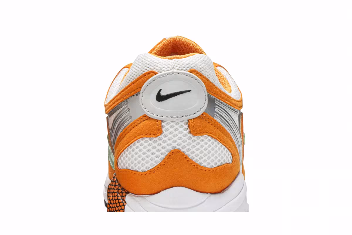 Nike Air Ghost Racer Orange Peel, view 8