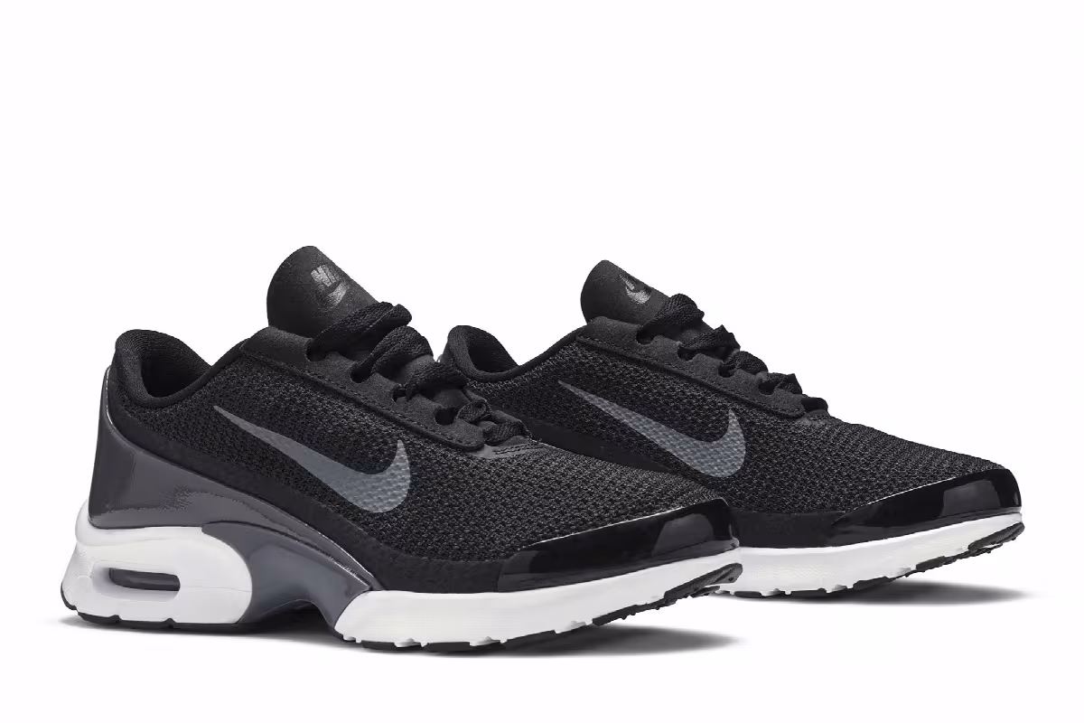 Nike Women's Air Max Jewell Black Dark Grey, view 9