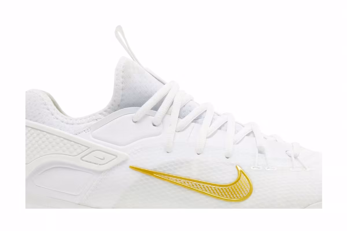 Nike Huarache 9 Elite Low LAX White Metallic Vivid Gold, view 3