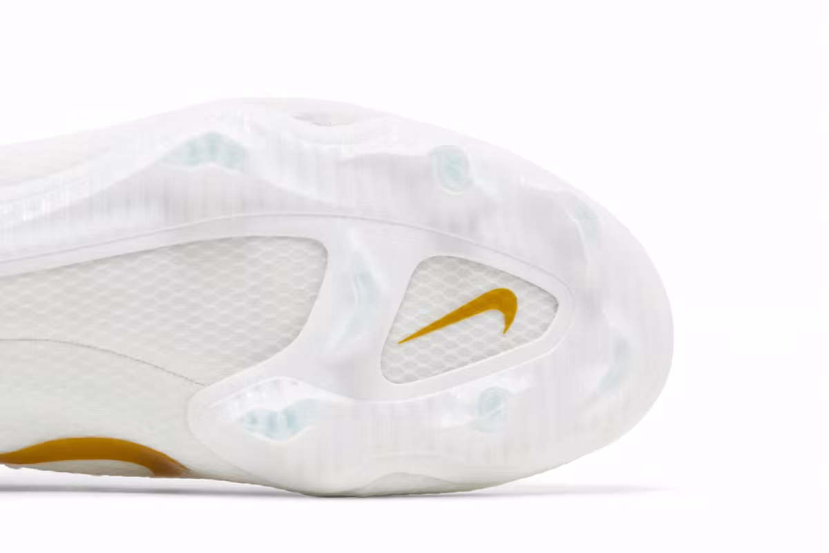 Nike Huarache 9 Elite Low LAX White Metallic Vivid Gold, view 6