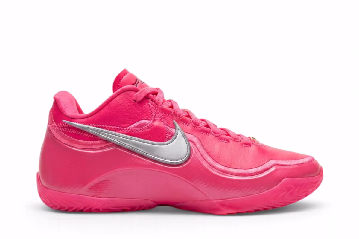 Nike Lebron 23 Hyper Pink, view 2