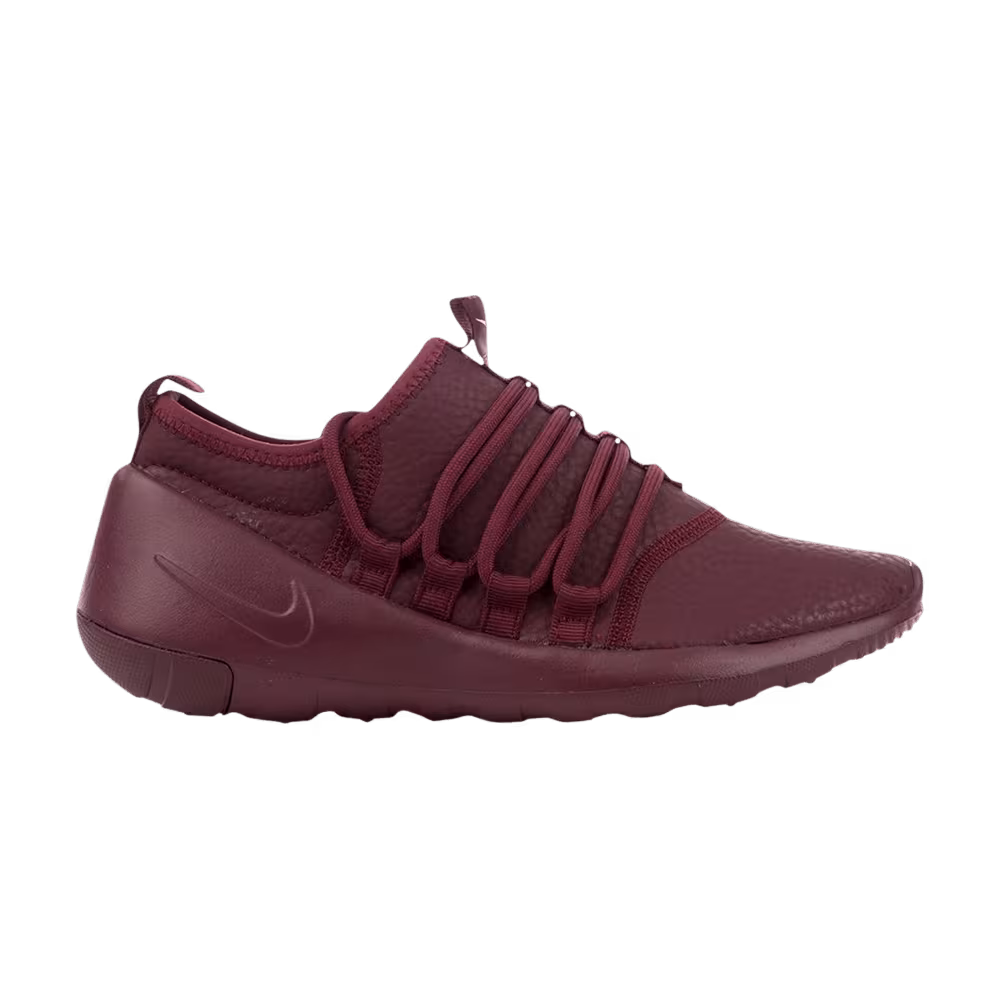 Nike Women's Payaa Premium Night Maroon