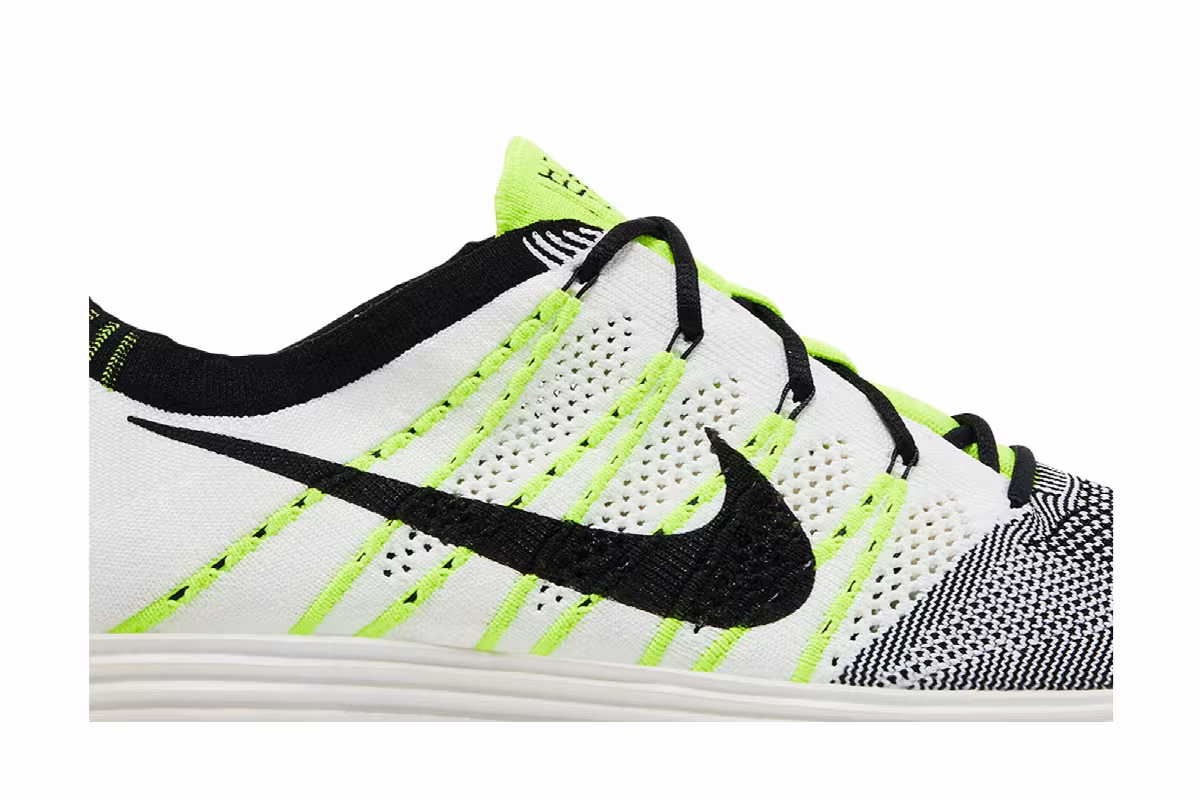 Nike Lunar Flyknit HTM NRG, view 3