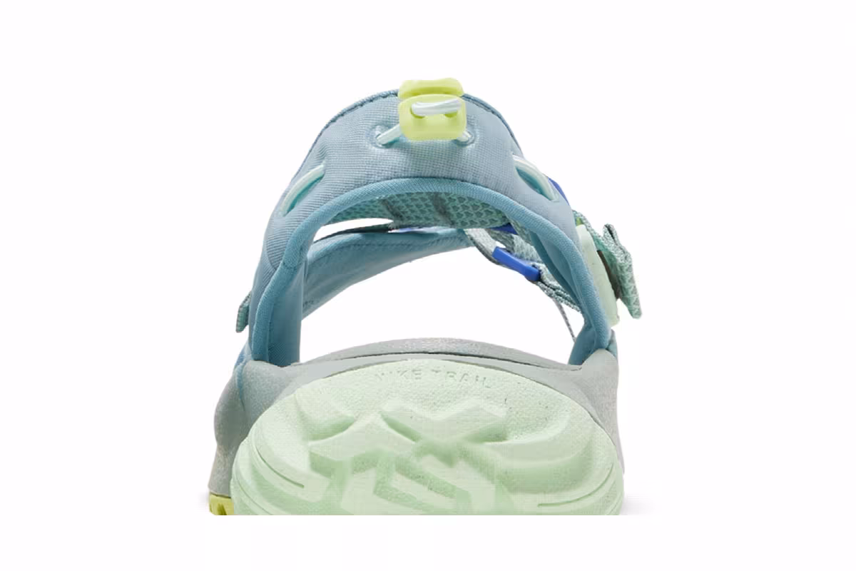 Nike Women's Oneonta Sandal Worn Blue Night Forest, view 8