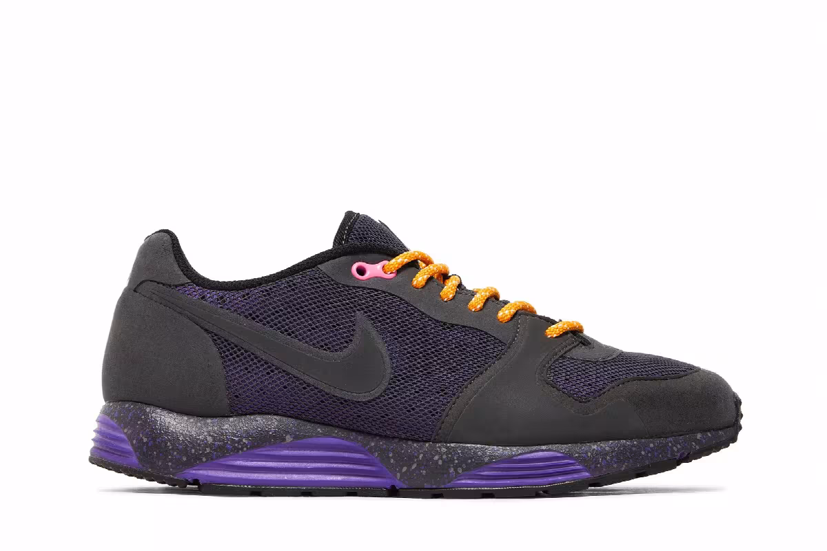 Nike Lunar Vengeance Terra Dark Shadow, view 2