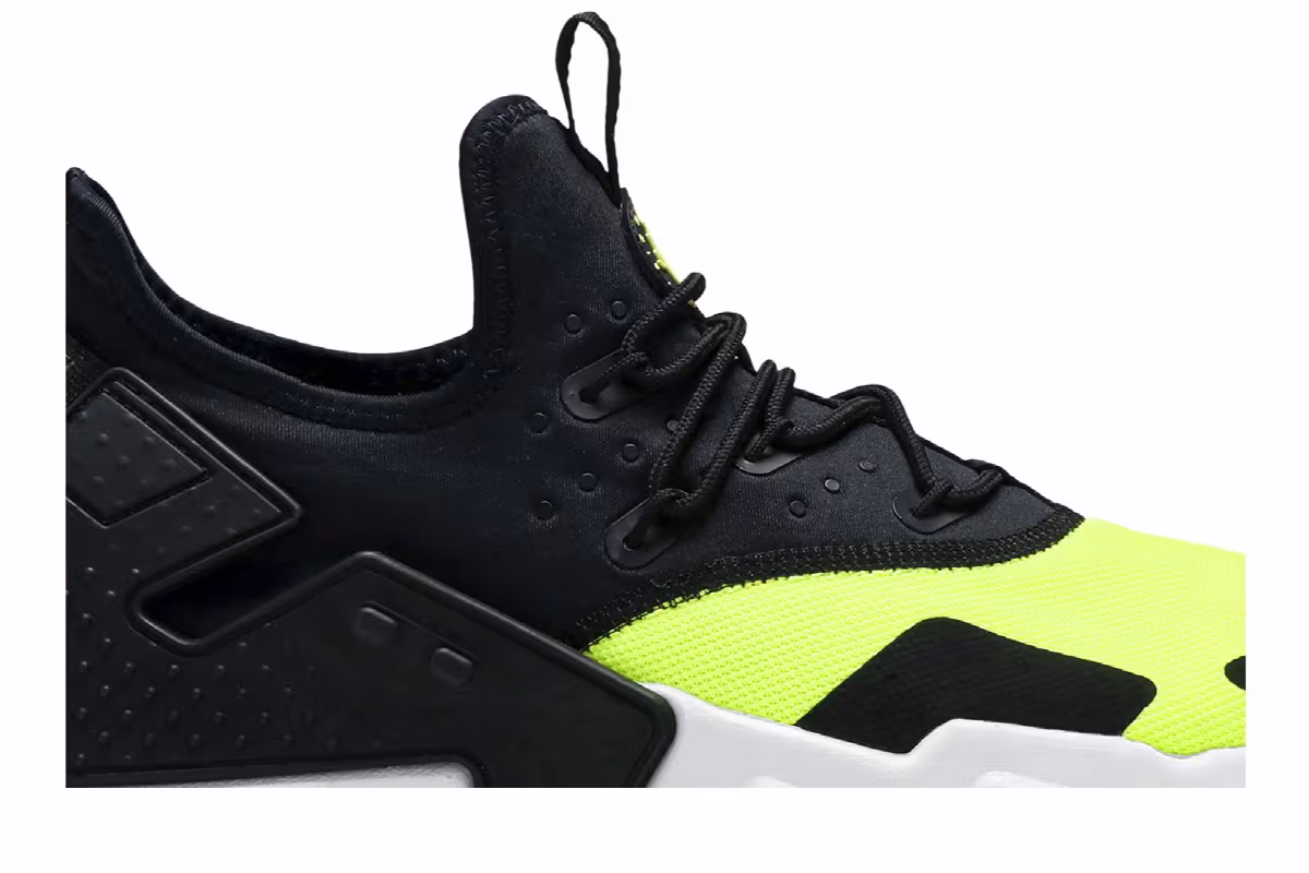 Nike Air Huarache Drift Black Volt, view 3