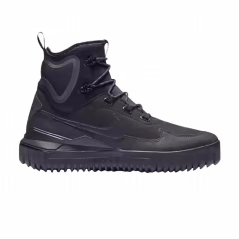 Nike Air Wild Mid 'Triple Black'