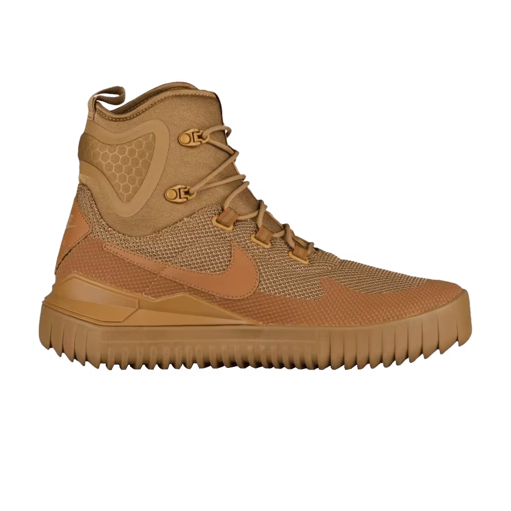 Nike Air Wild Mid Golden Beige