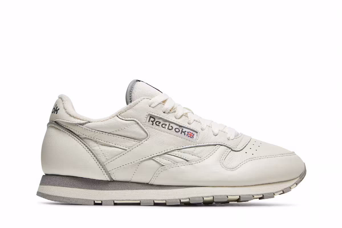 Reebok Classic Leather 1983 TV Top Chalk, view 2