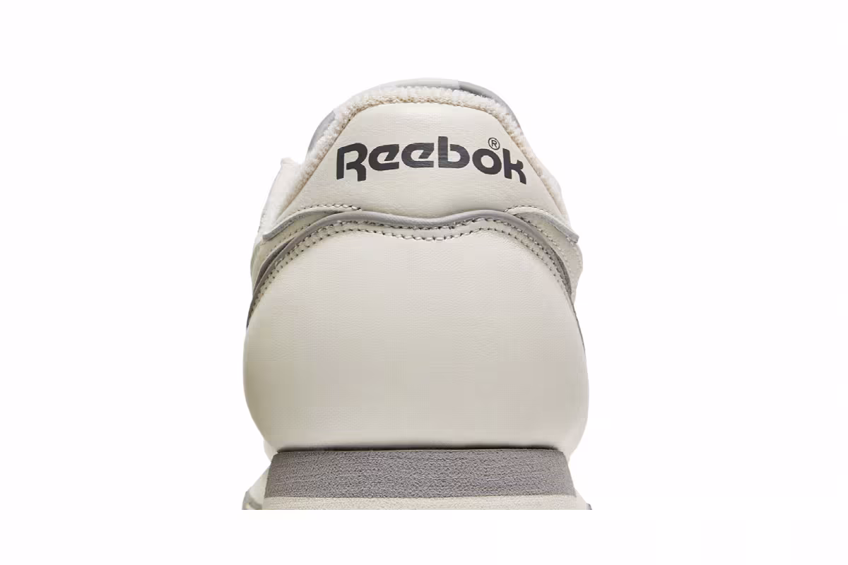 Reebok Classic Leather 1983 TV Top Chalk, view 8