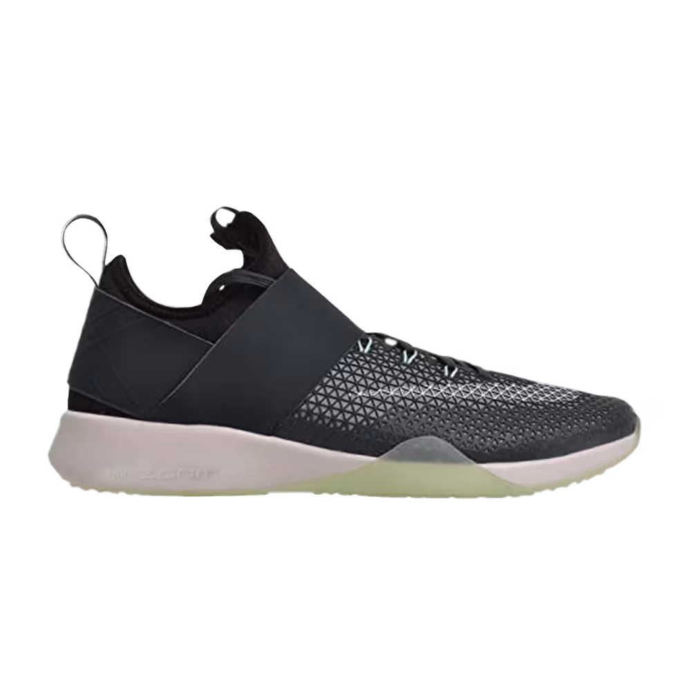 Nike Women's Air Zoom Strong Seaweed