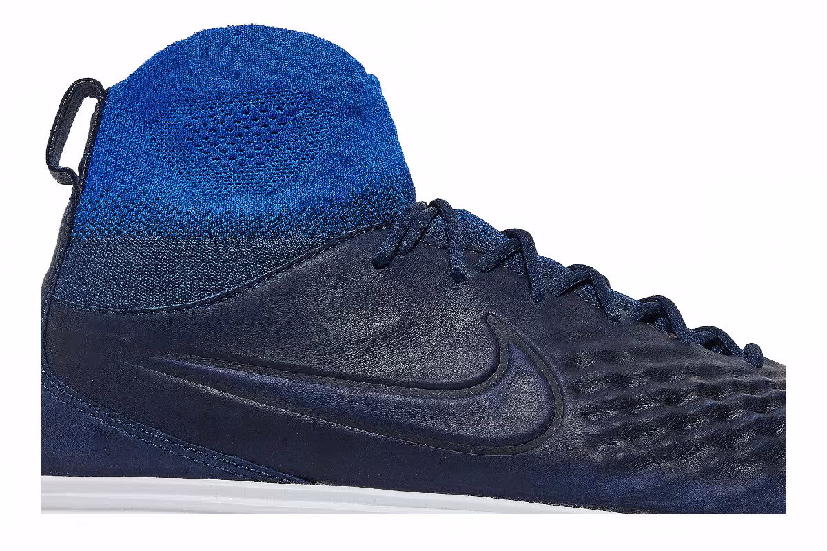 Nike Lunar Magista 2 Flyknit, view 3