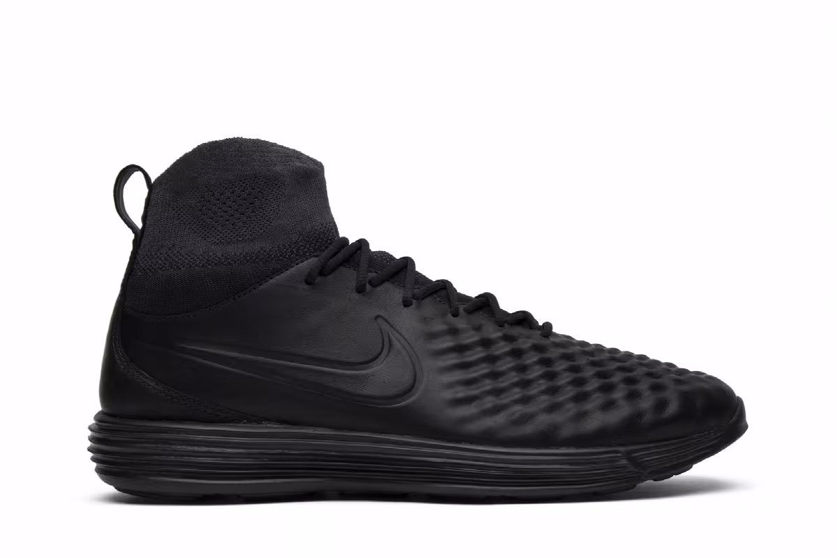 Nike Lunar Magista 2 Flyknit Black, view 2