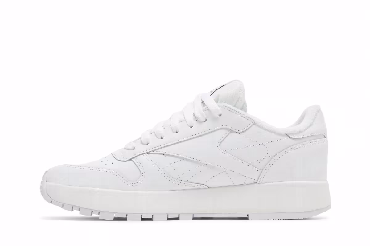 Maison Margiela x Reebok Women's Classic Leather Tabi White, view 4