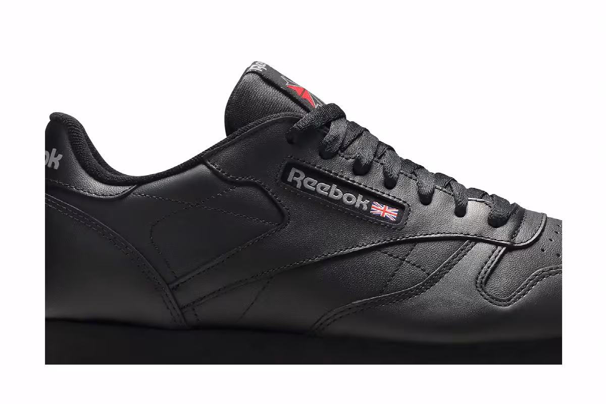 Reebok Classic Leather Black Gum, view 3