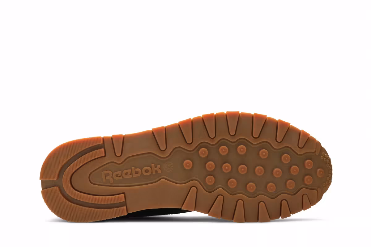 Reebok Classic Leather Black Gum, view 5