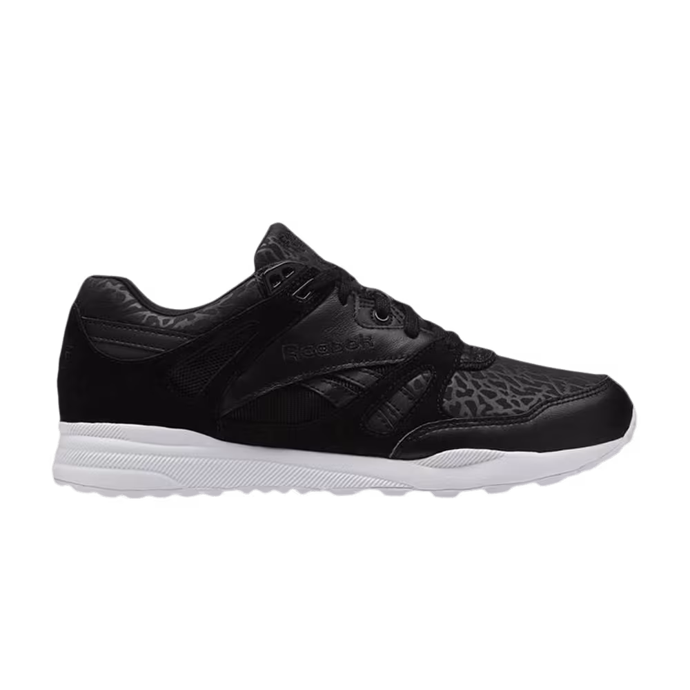 Reebok Women's Ventilator Gallery 2 Black White