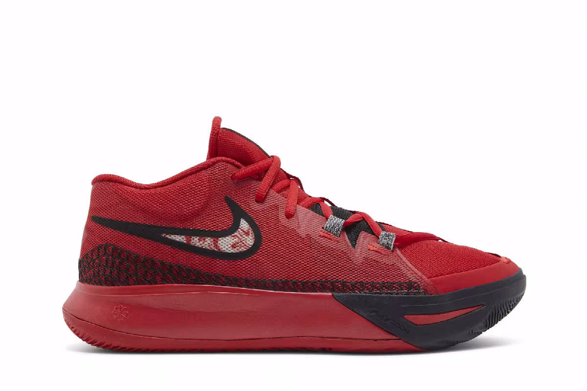 Nike Kyrie Flytrap 6 University Red, view 2